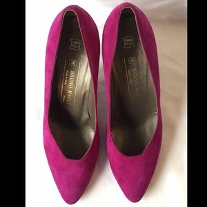Bruno Magli Magenta Suede Heel, Size 8.5 B